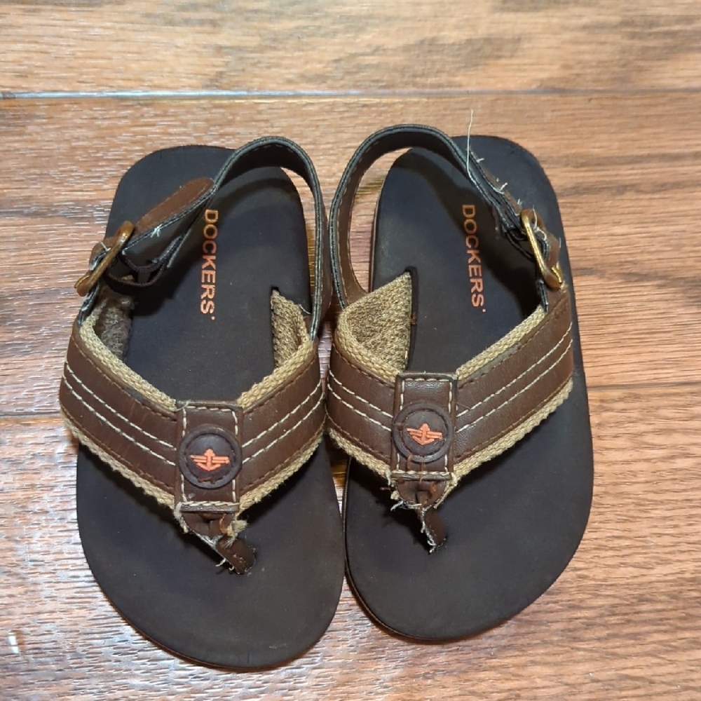 Dockers Brown Casual Sandals with Canvas Straps